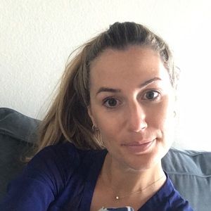 Meet your Posher, Macy